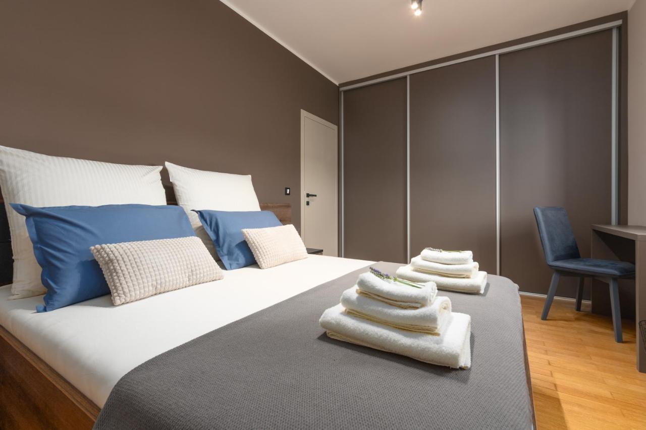 Holiday Home Maslina Πόρετς Εξωτερικό φωτογραφία