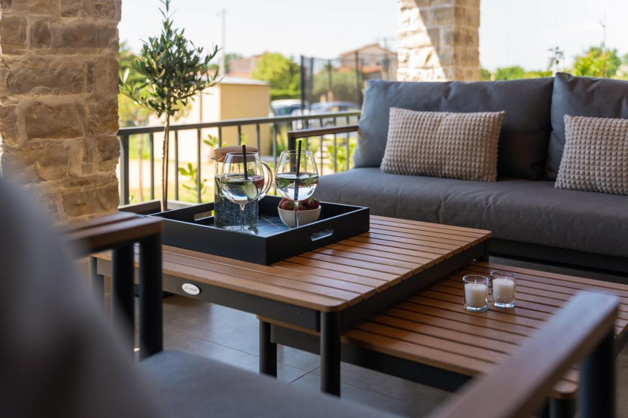 Holiday Home Maslina Πόρετς Εξωτερικό φωτογραφία