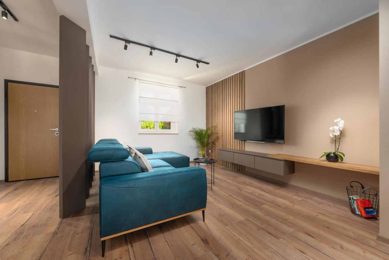 Holiday Home Maslina Πόρετς Εξωτερικό φωτογραφία