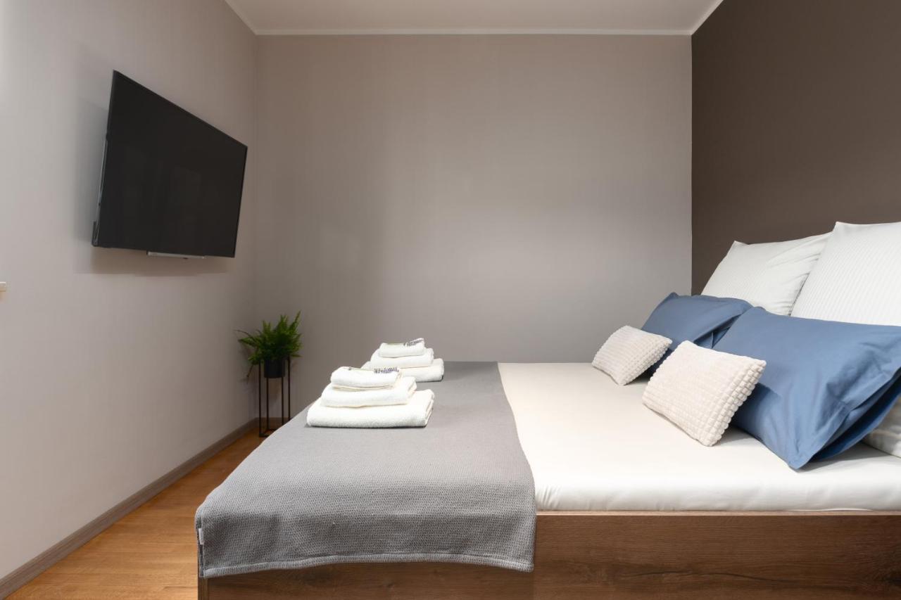 Holiday Home Maslina Πόρετς Εξωτερικό φωτογραφία