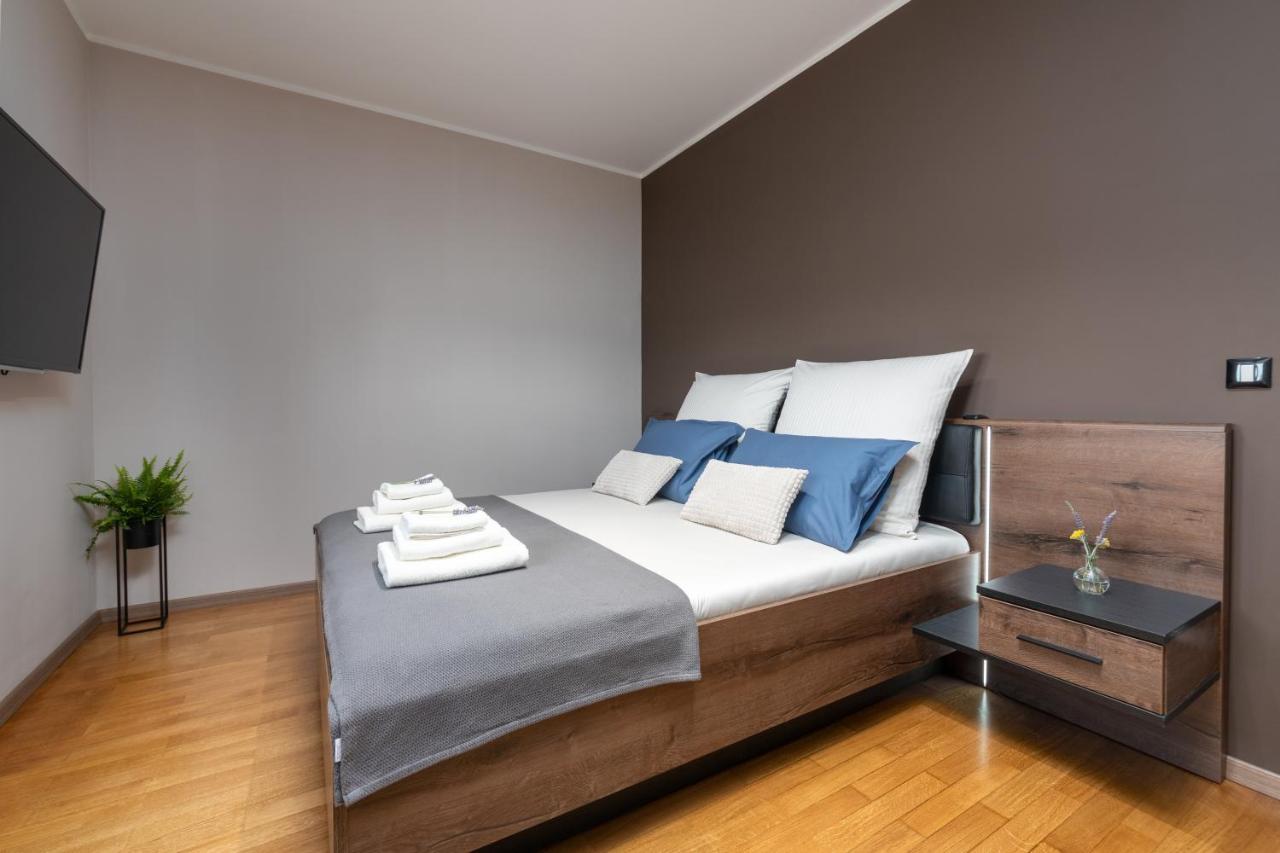 Holiday Home Maslina Πόρετς Εξωτερικό φωτογραφία